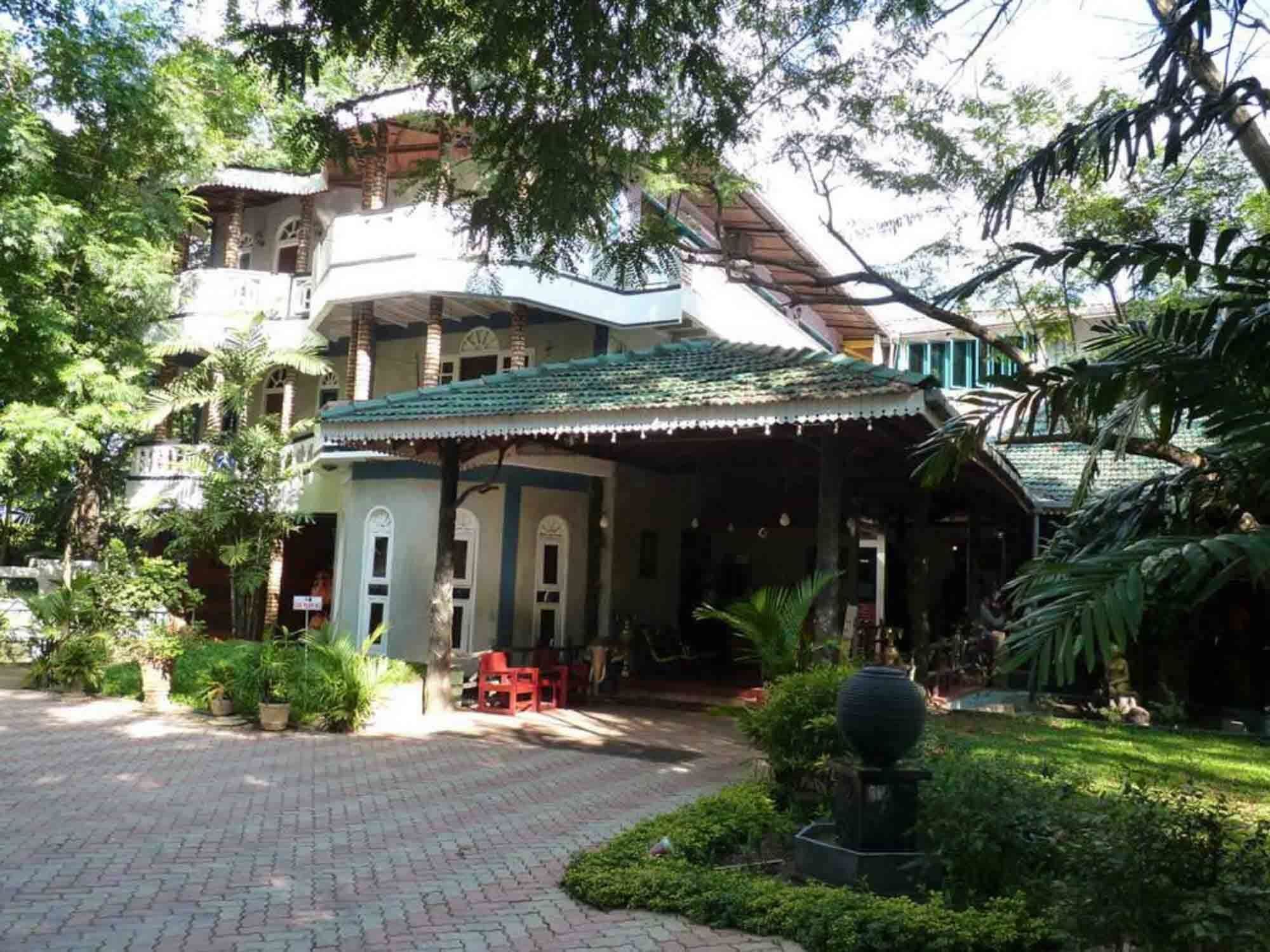 Hotel Eden Garden Sigiriya Exterior foto